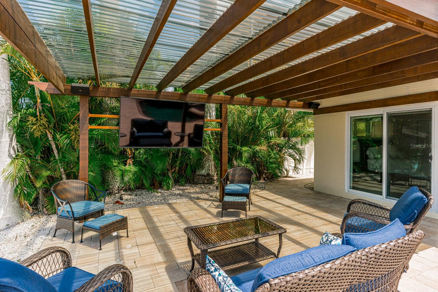 11240 7TH ST E, TREASURE ISLAND, FL, 33706