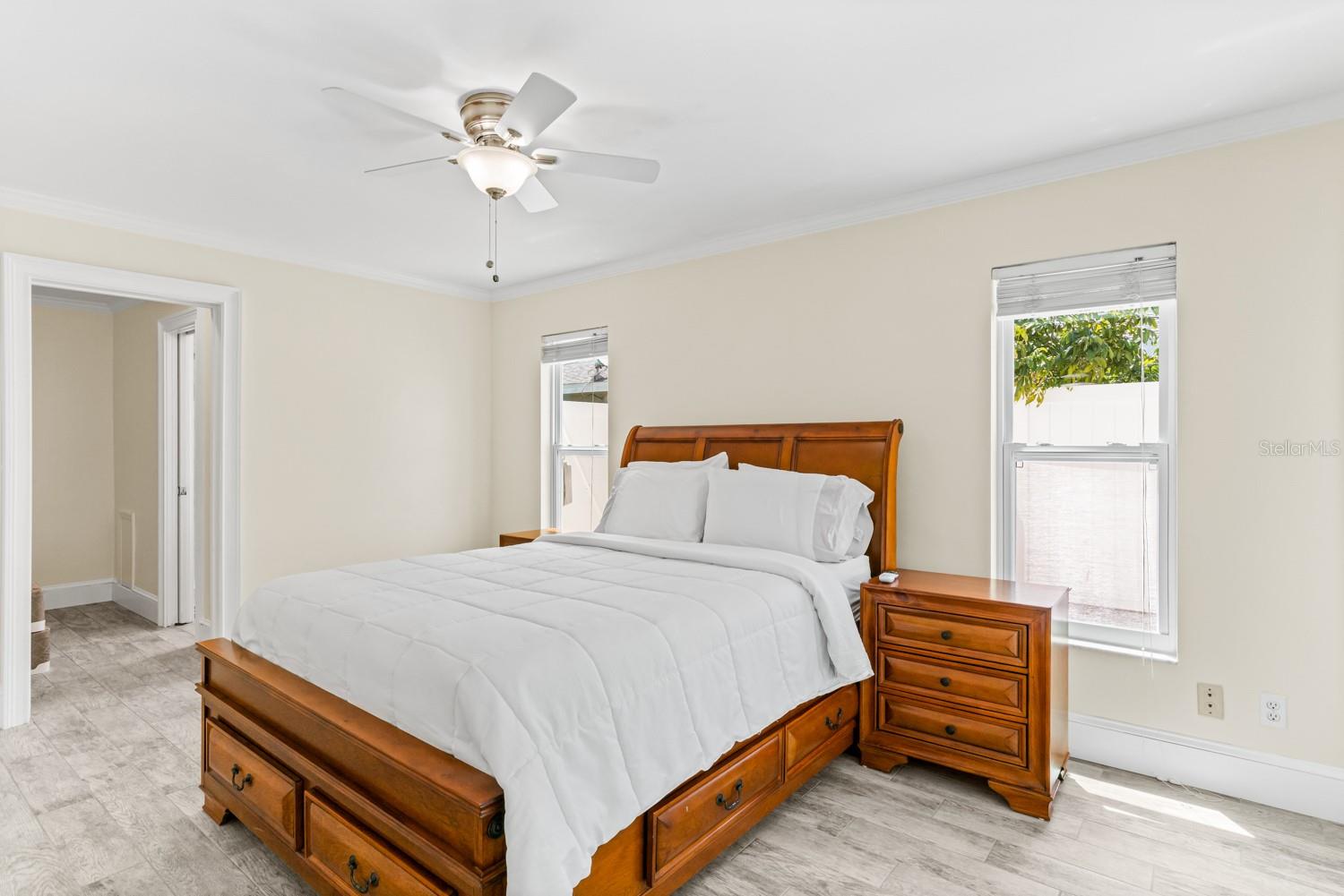 11240 7TH ST E, TREASURE ISLAND, FL, 33706