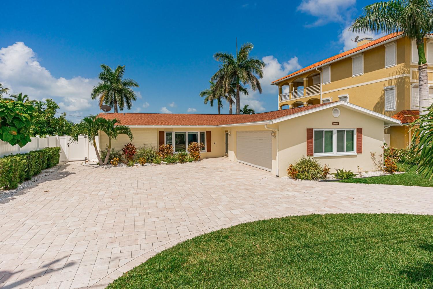 11240 7TH ST E, TREASURE ISLAND, FL, 33706