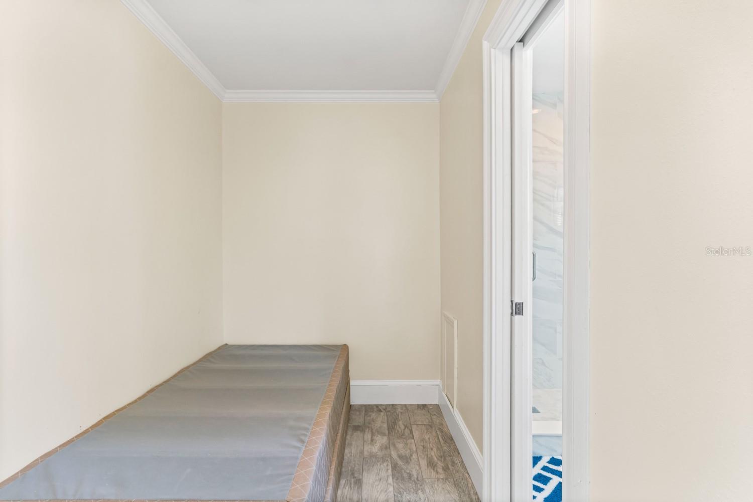 11240 7TH ST E, TREASURE ISLAND, FL, 33706