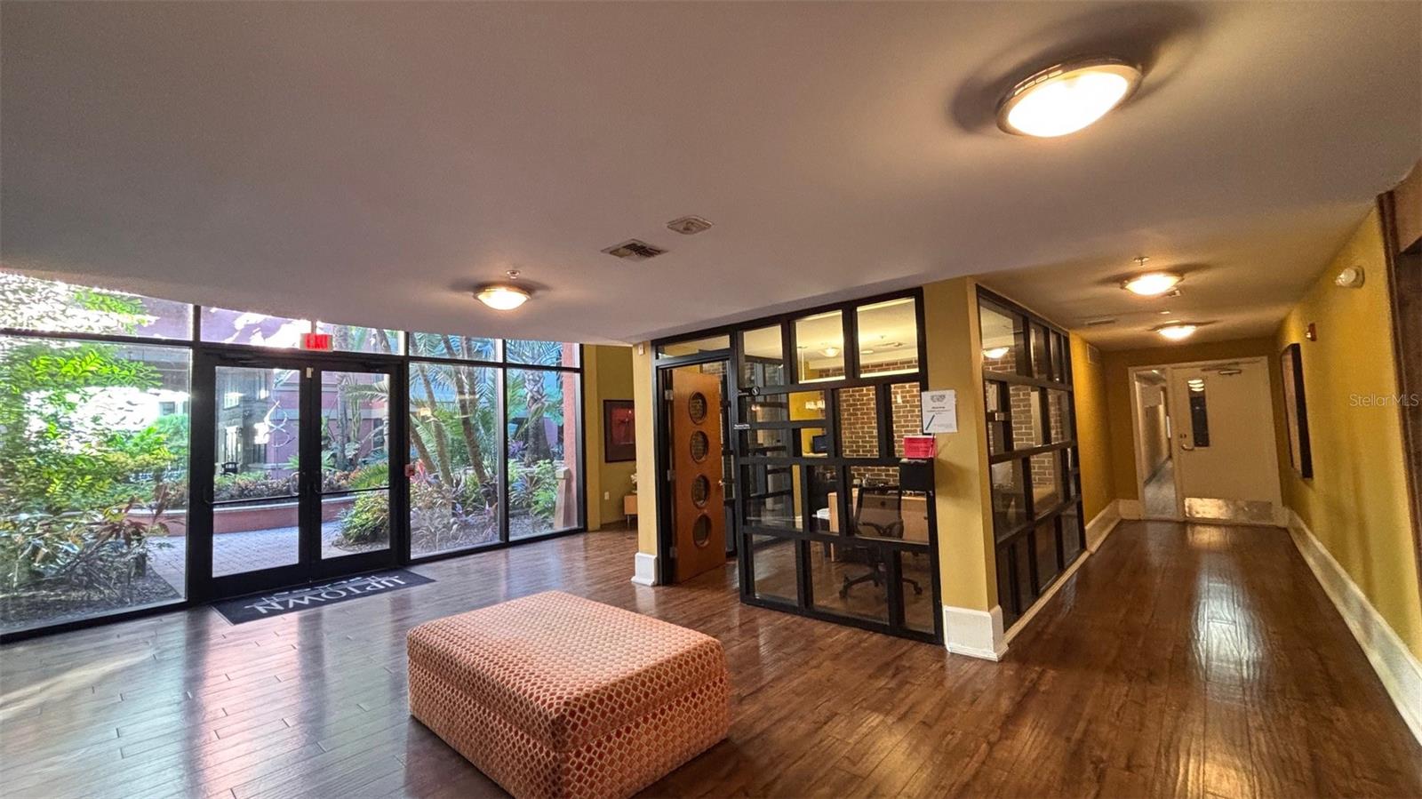 UPTOWN PLACE CONDO, ORLANDO, FL, 32801