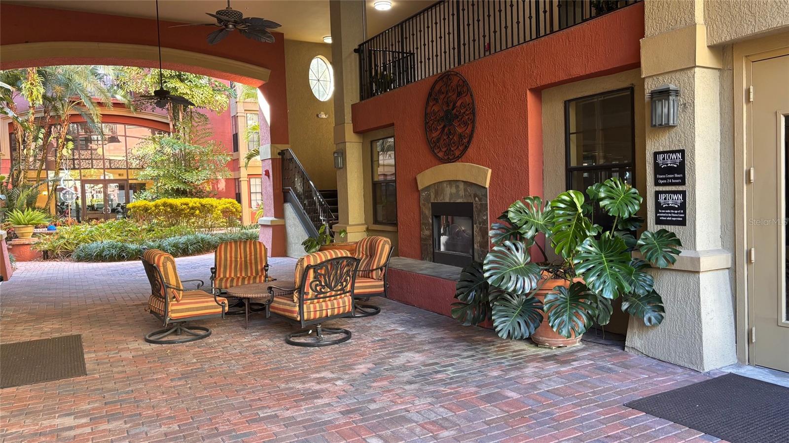 UPTOWN PLACE CONDO, ORLANDO, FL, 32801