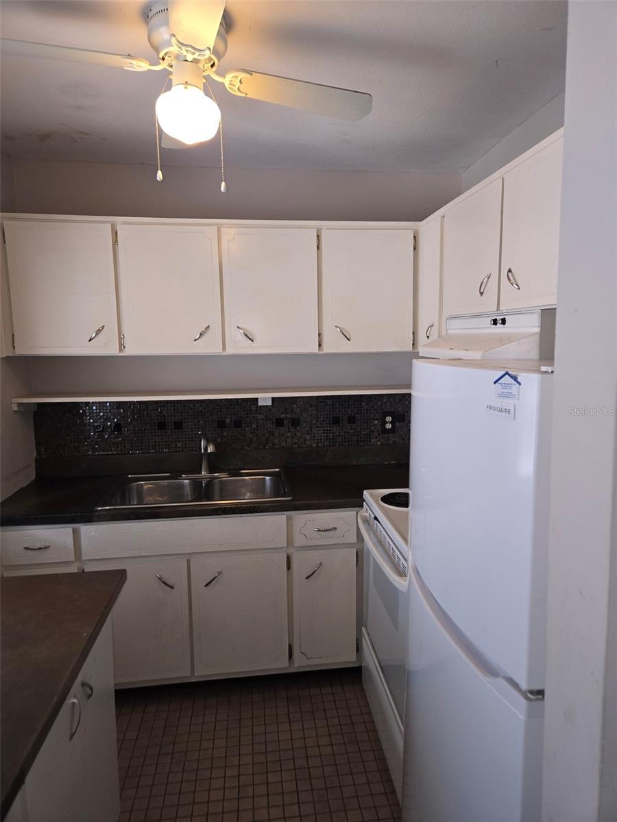 3101 BEE RIDGE RD #204, SARASOTA, FL, 34239