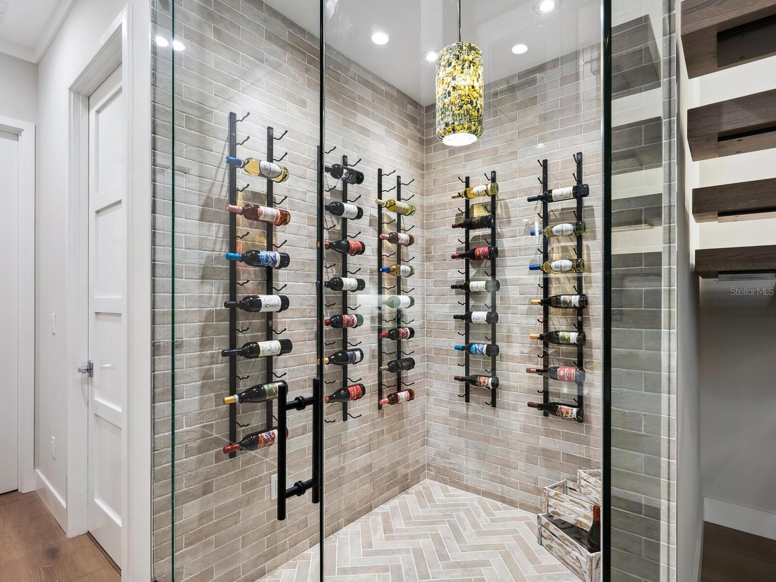 1519 HARBOR DR, SARASOTA, FL, 34239