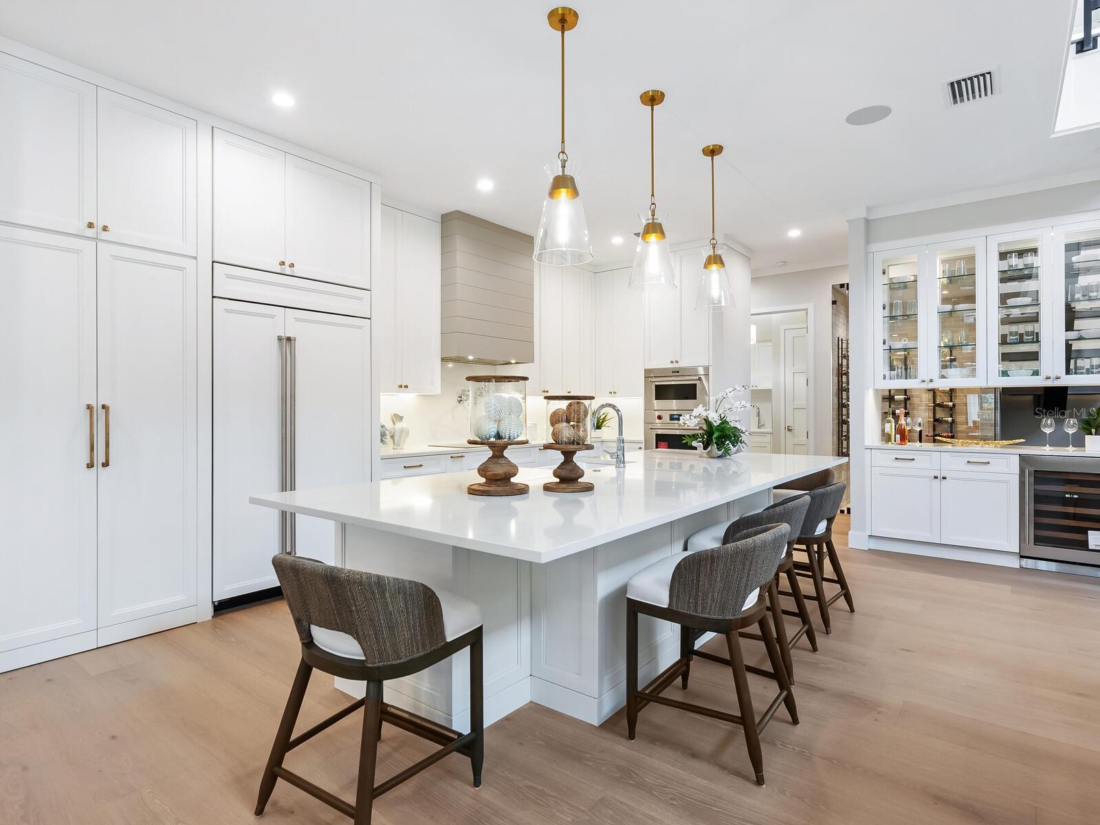 1519 HARBOR DR, SARASOTA, FL, 34239