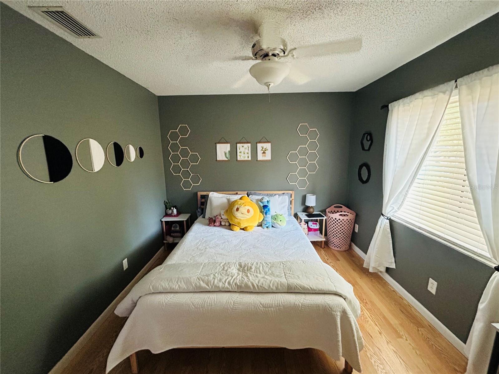 2056 59TH WAY N, CLEARWATER, FL, 33760