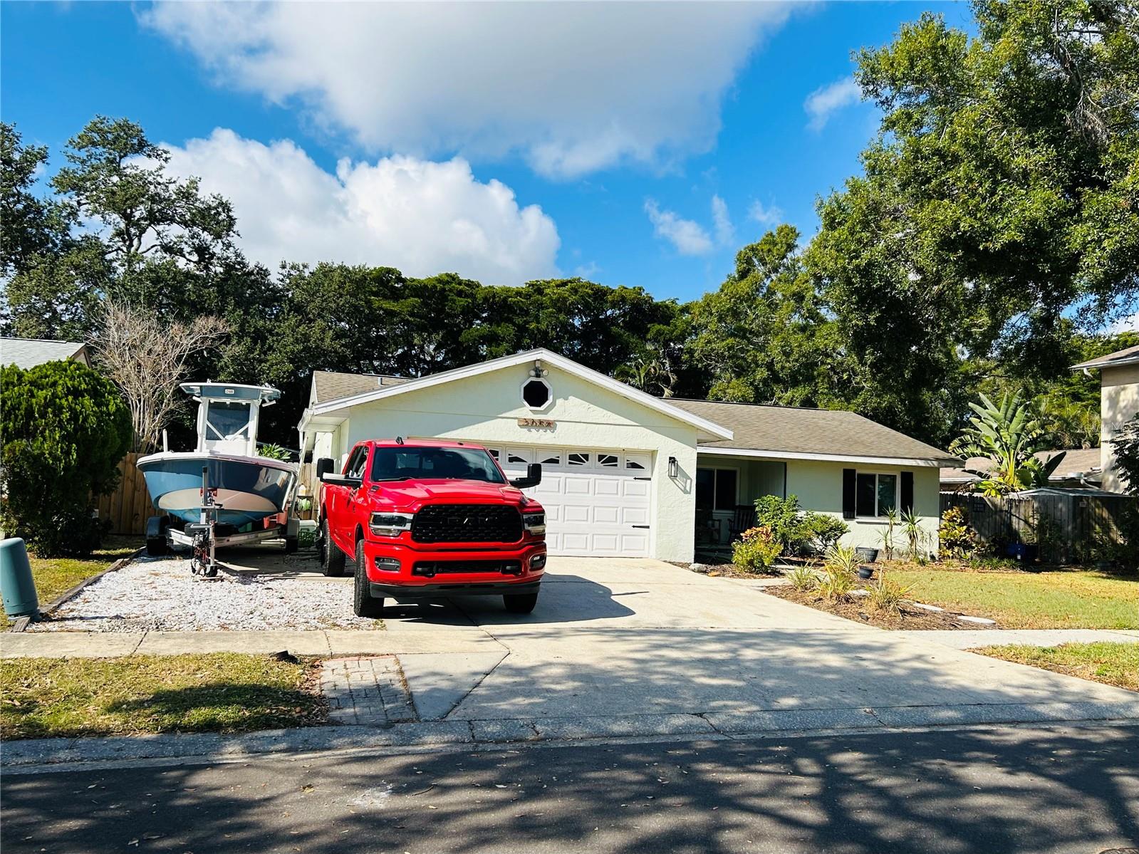 2056 59TH WAY N, CLEARWATER, FL, 33760