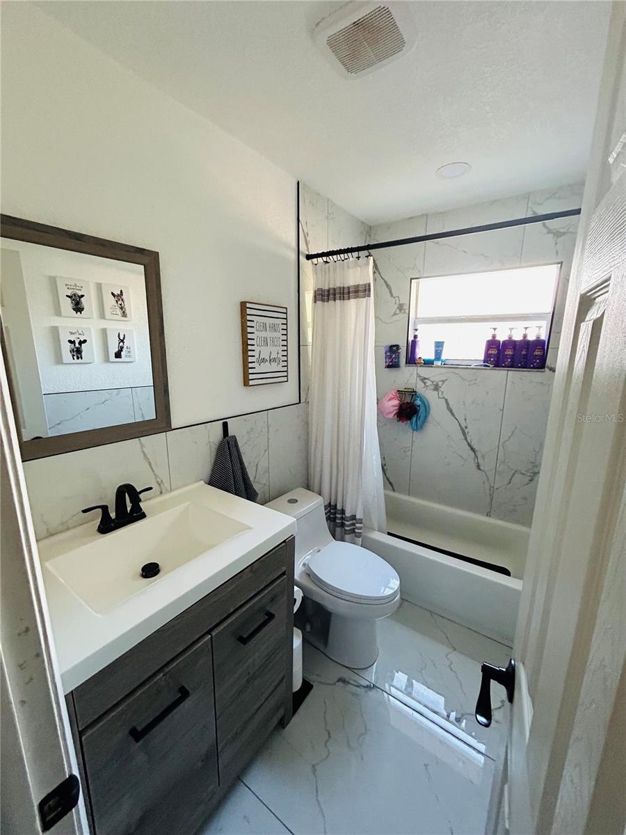 2056 59TH WAY N, CLEARWATER, FL, 33760