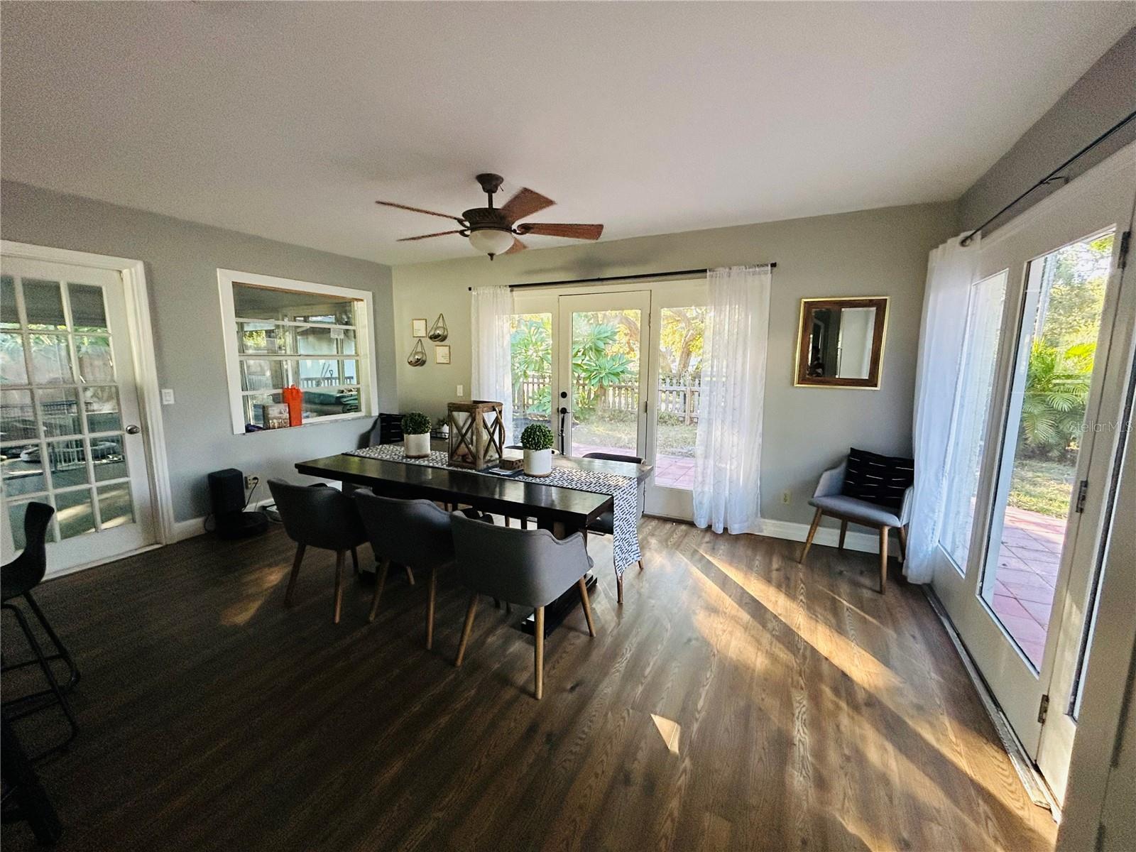 2056 59TH WAY N, CLEARWATER, FL, 33760