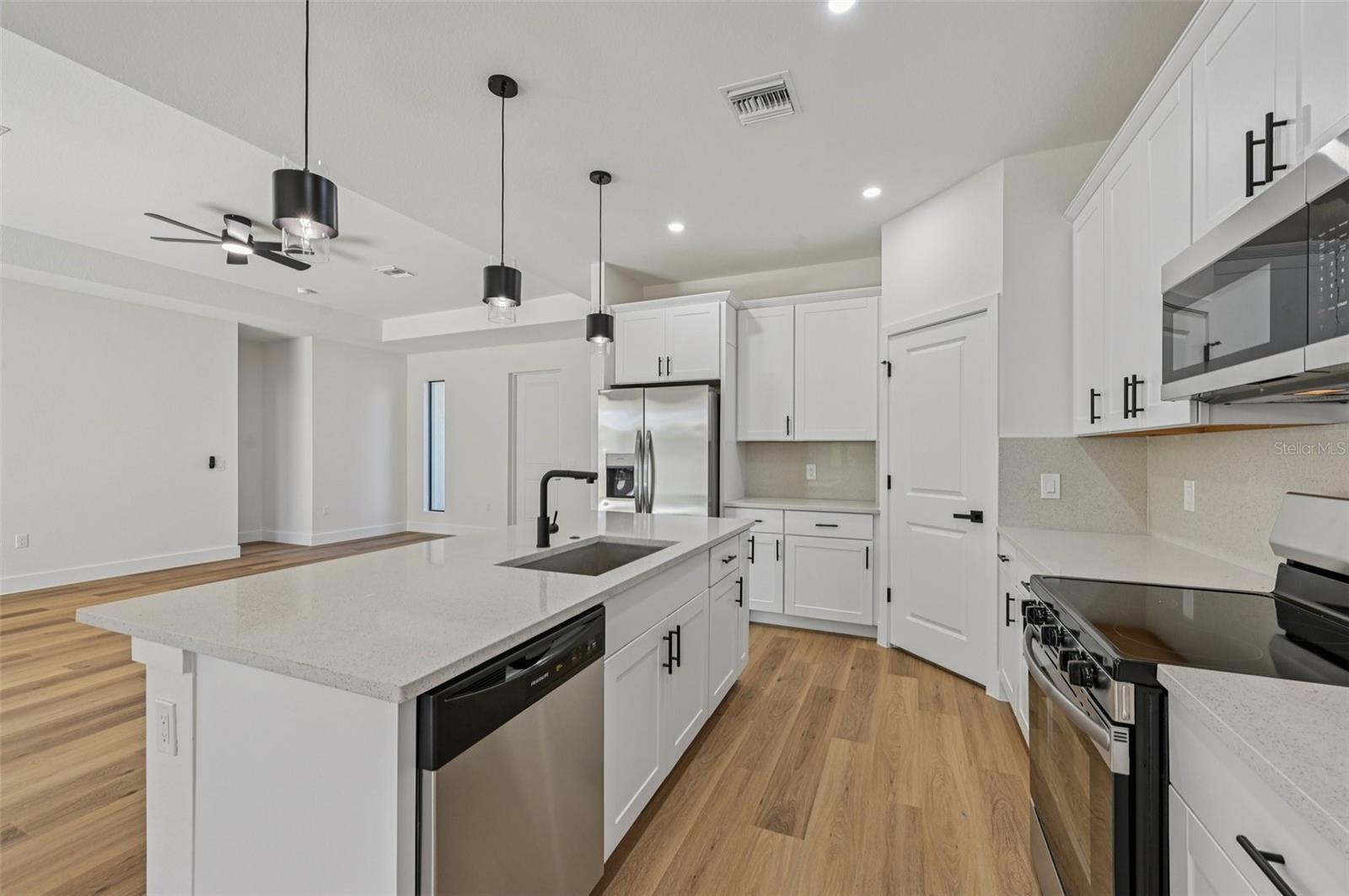 3279 JANARO RD, NORTH PORT, FL, 34288