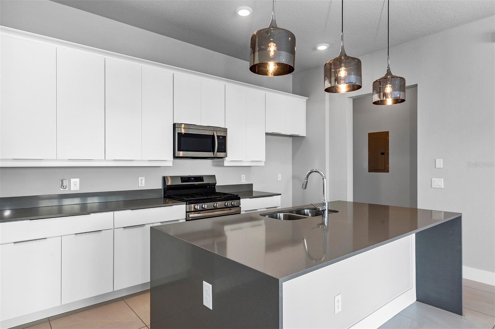 7770 SANDY RIDGE DR #129, REUNION, FL, 34747