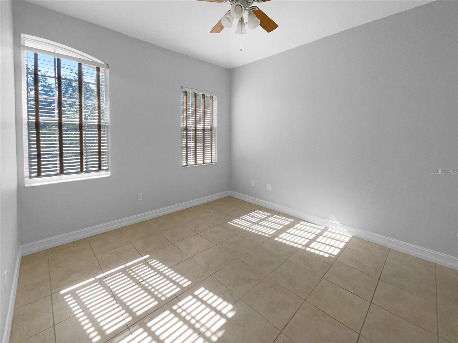 84 CAMINO REAL BLVD #1, HOWEY IN THE HILLS, FL, 34737