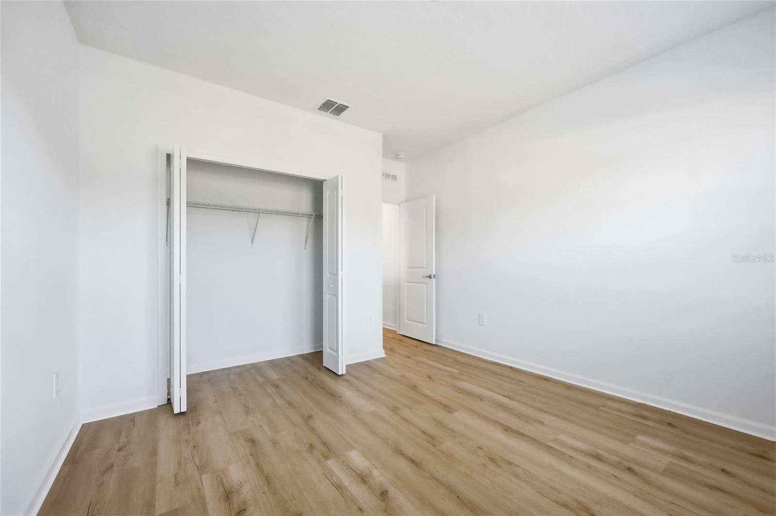 694 PERONI AVE, DEBARY, FL, 32713