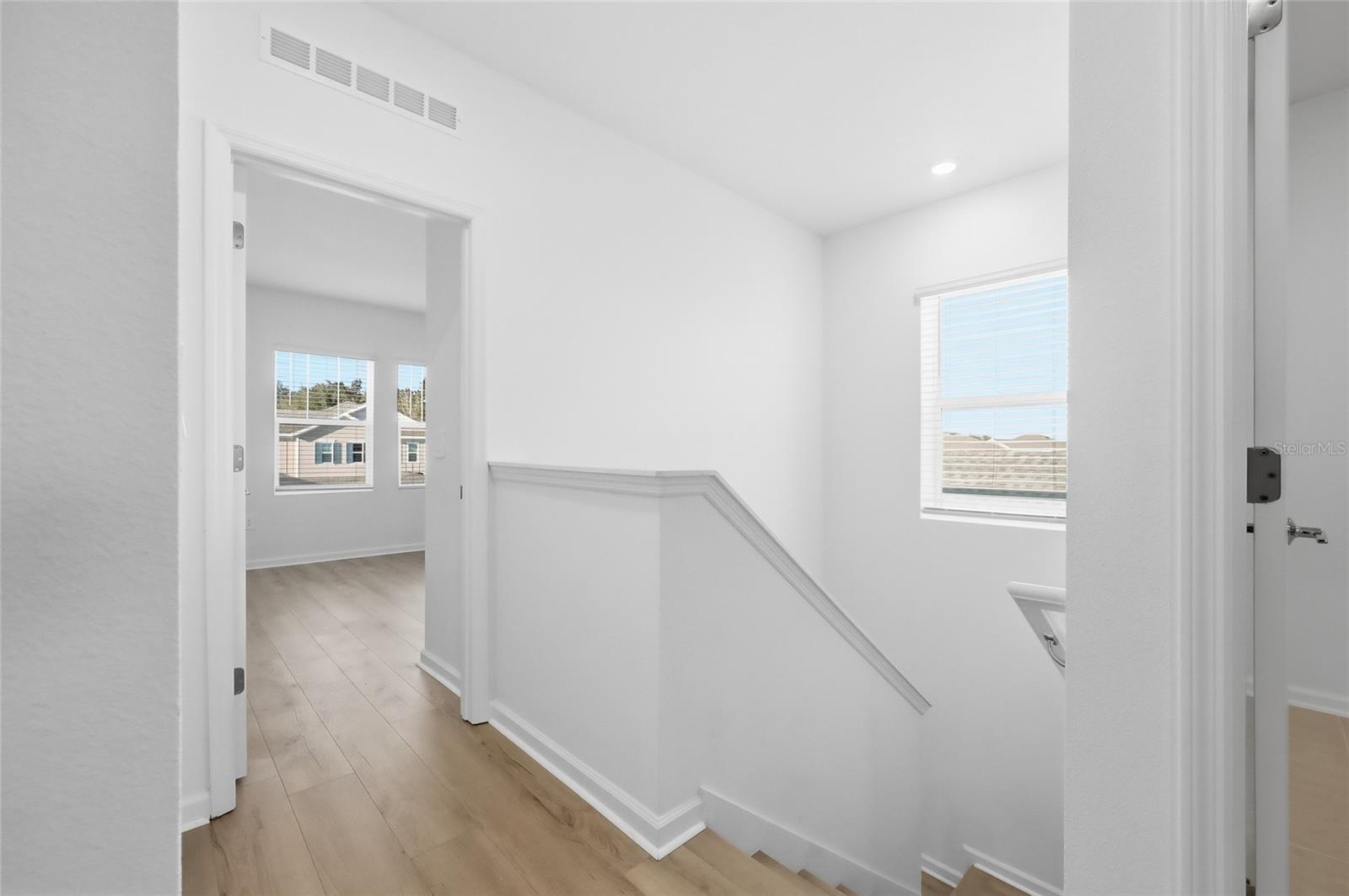 694 PERONI AVE, DEBARY, FL, 32713