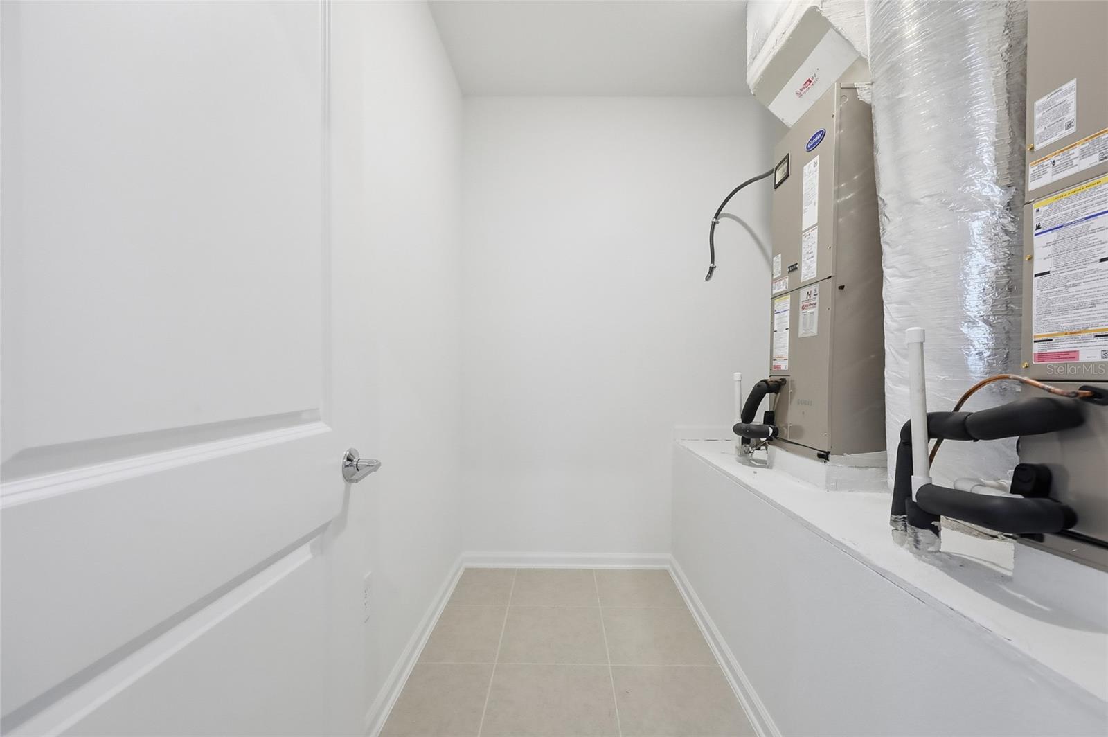 694 PERONI AVE, DEBARY, FL, 32713