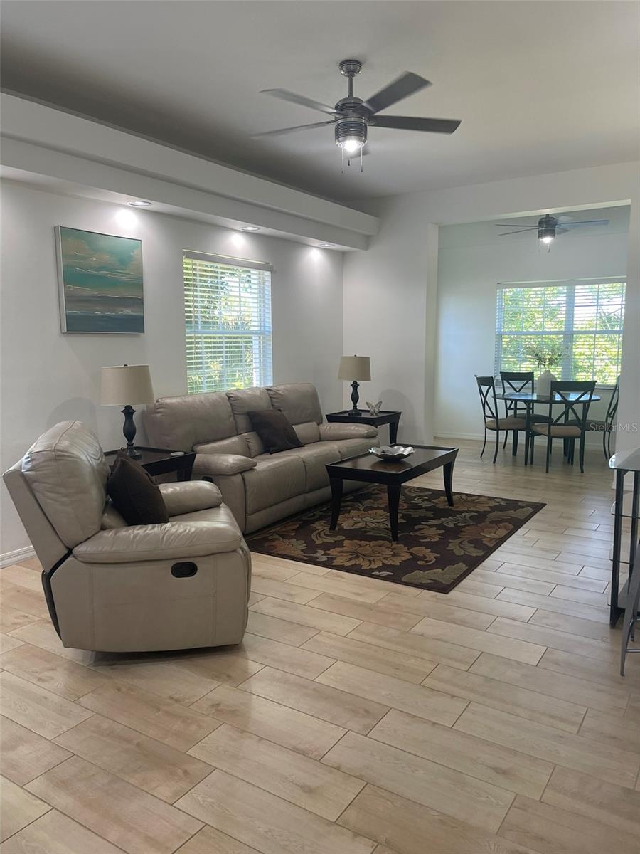 3803 54TH DR. W. DR W #104, BRADENTON, FL, 34210