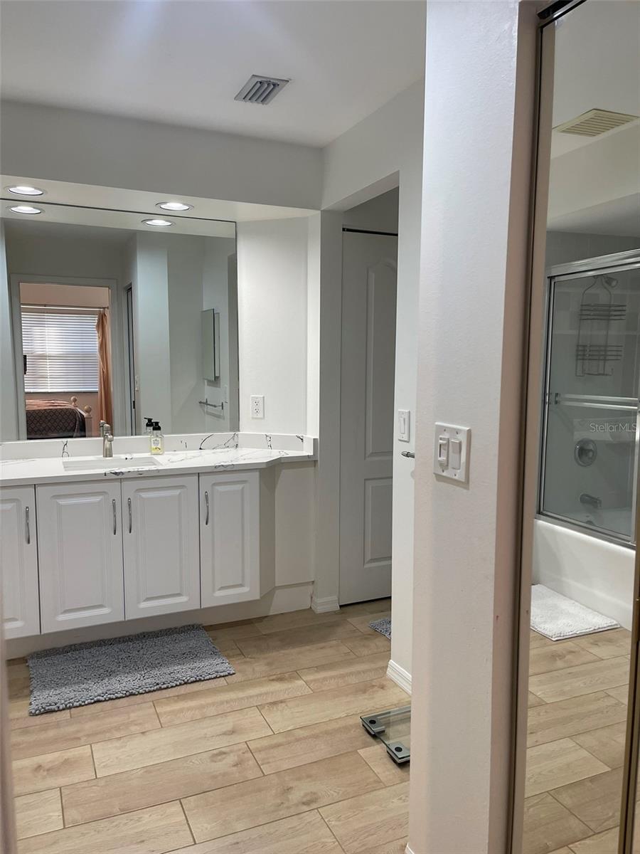 3803 54TH DR. W. DR W #104, BRADENTON, FL, 34210