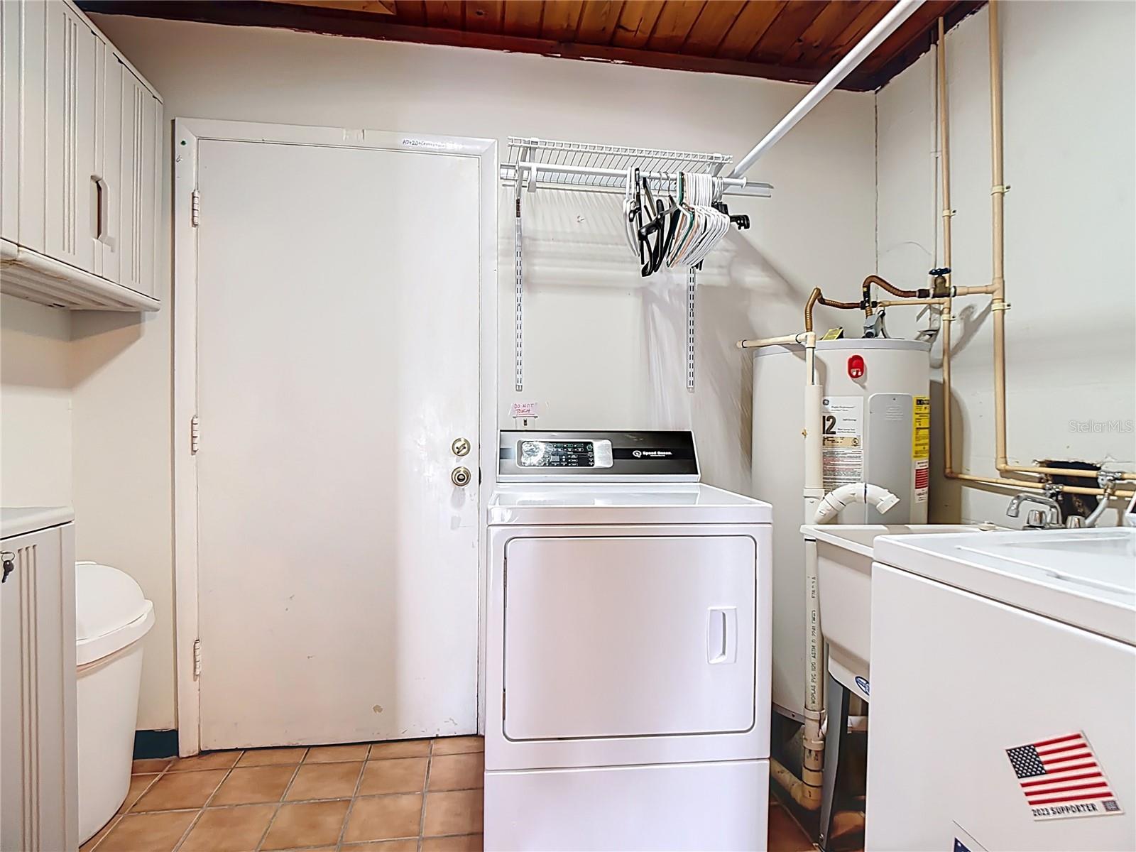 807 AVENUE L SE, WINTER HAVEN, FL, 33880