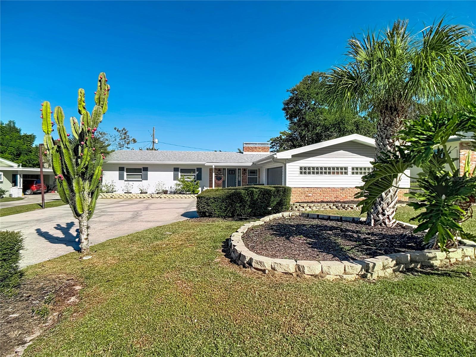 807 AVENUE L SE, WINTER HAVEN, FL, 33880