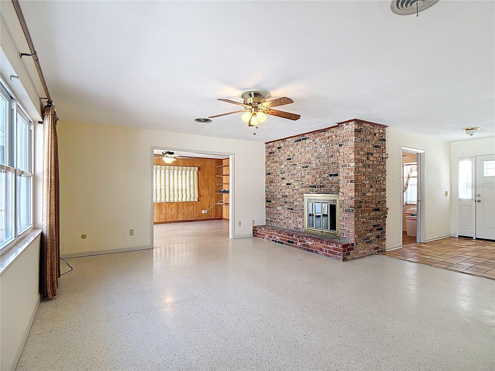 807 AVENUE L SE, WINTER HAVEN, FL, 33880