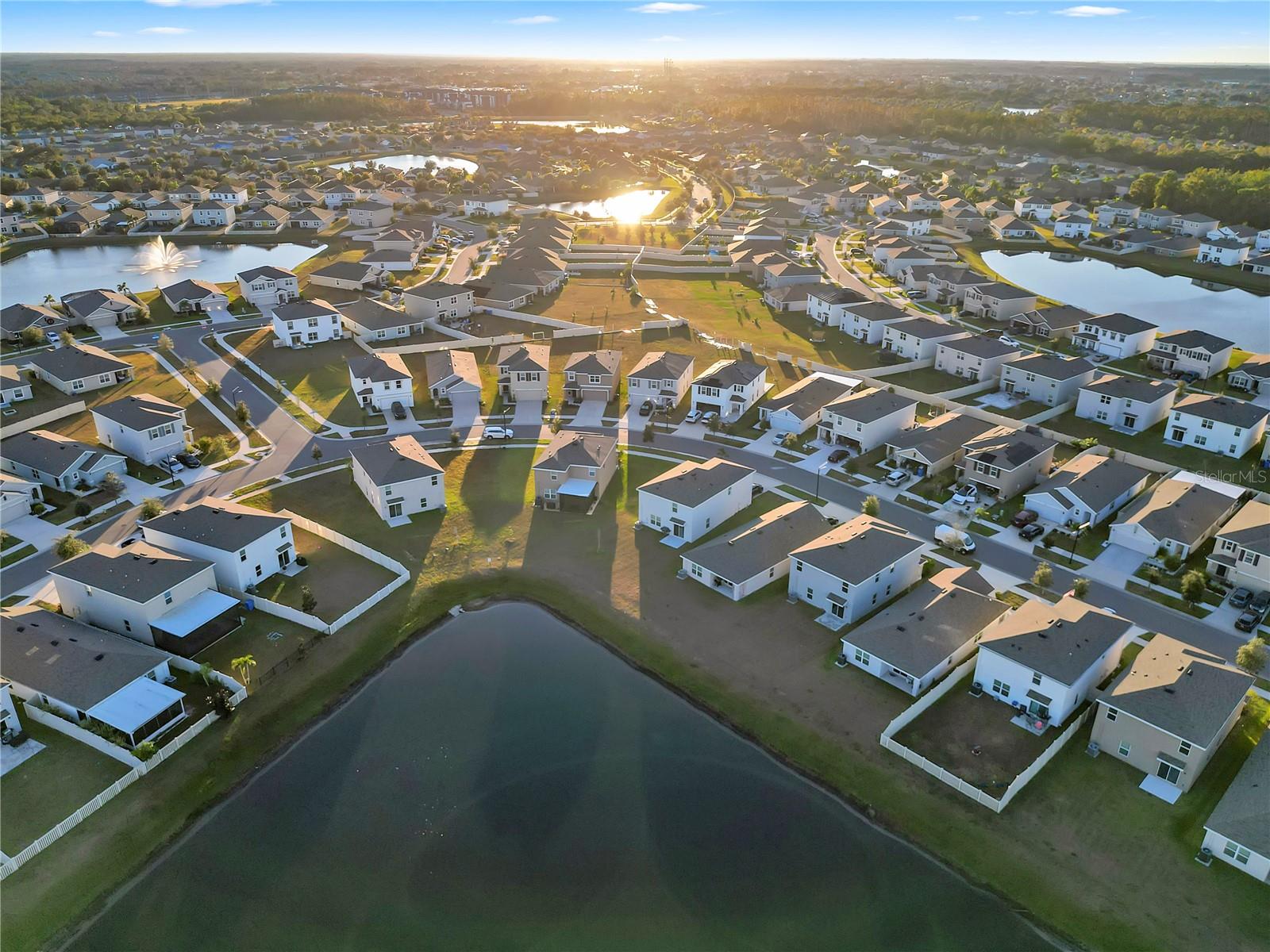 16645 MOSAIC OAR DR, WIMAUMA, FL, 33598