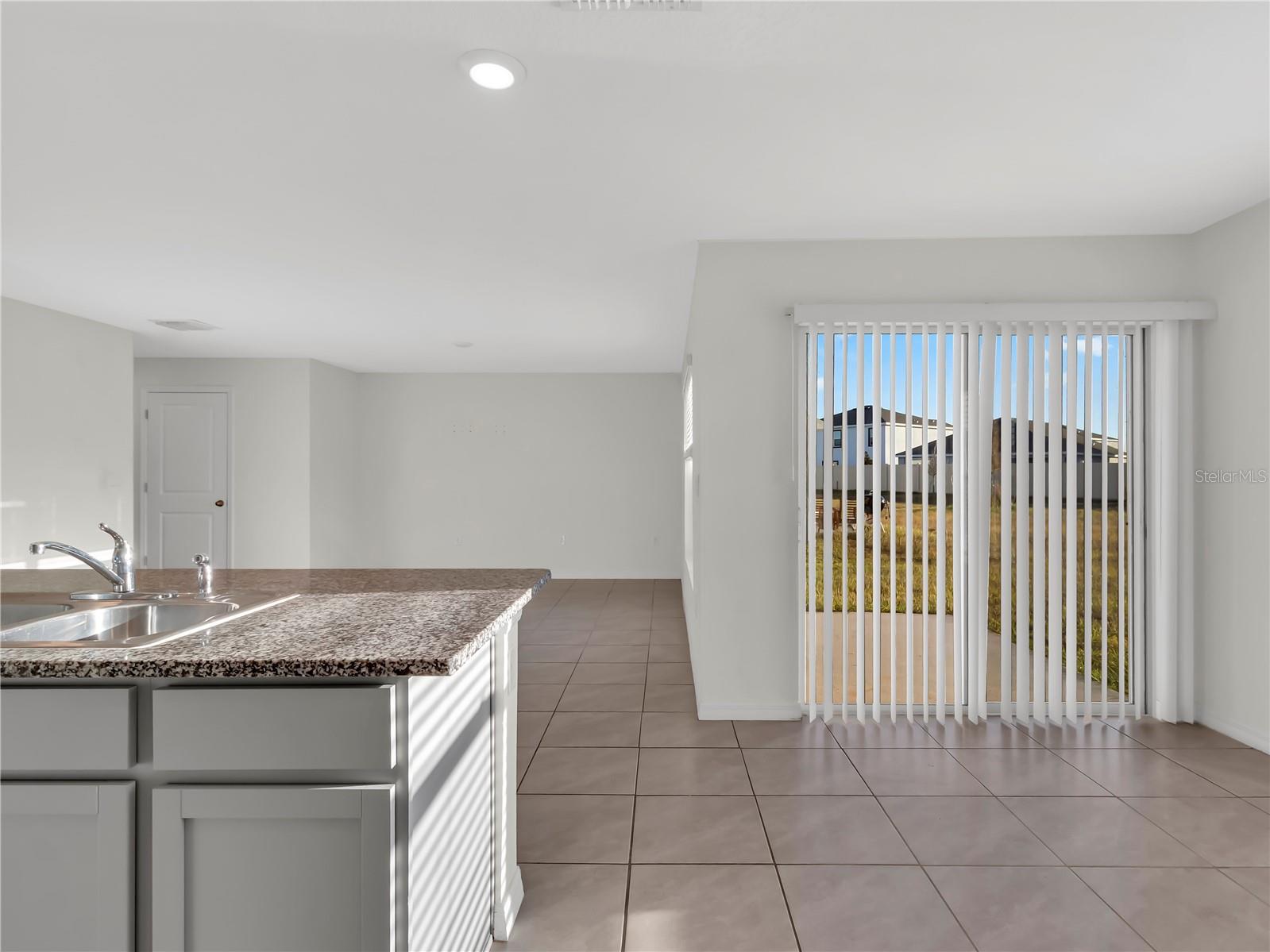 16645 MOSAIC OAR DR, WIMAUMA, FL, 33598