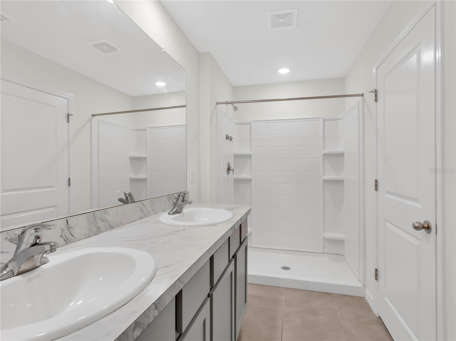 16645 MOSAIC OAR DR, WIMAUMA, FL, 33598