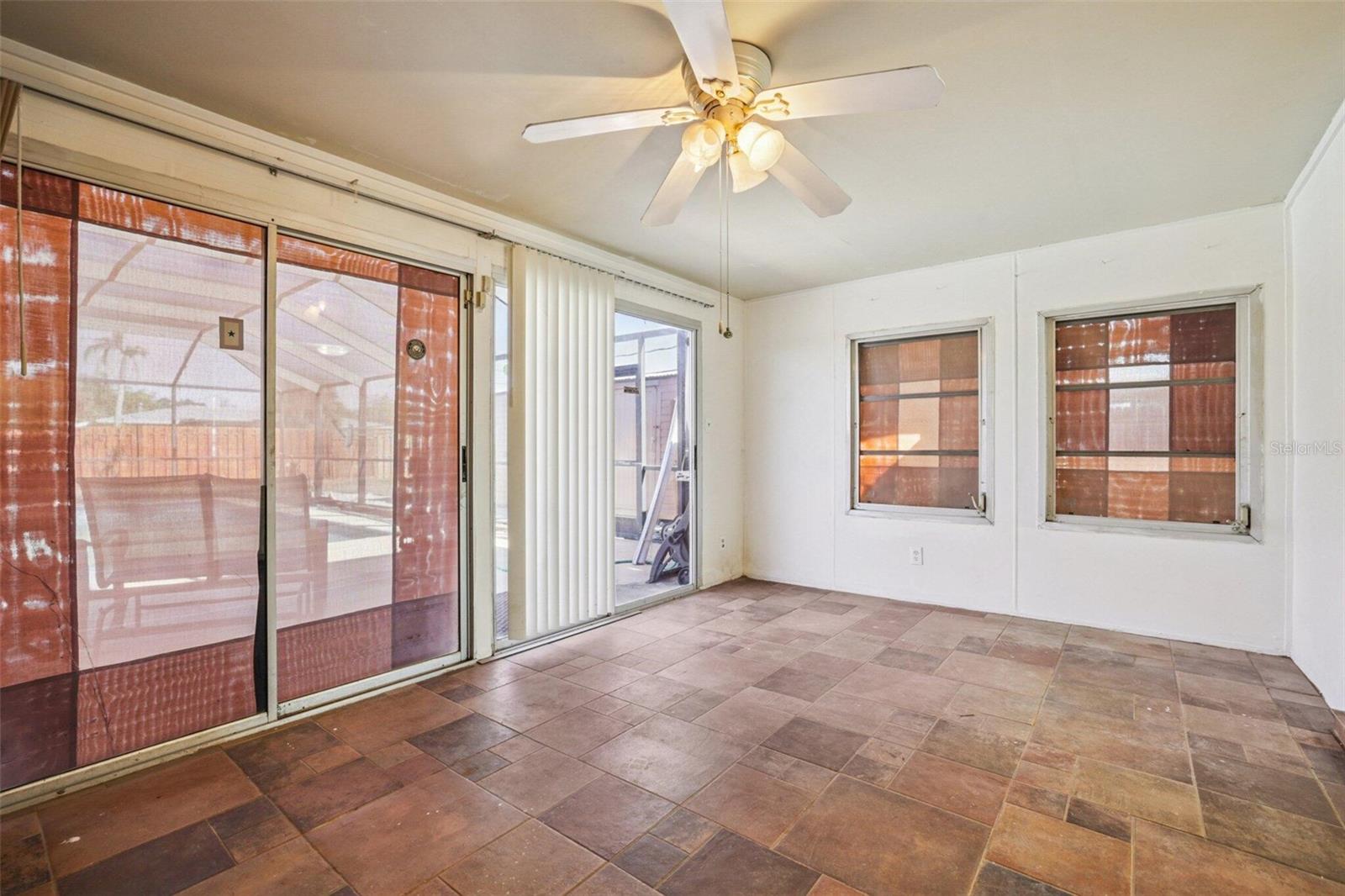 20168 EDGEWATER DR, PORT CHARLOTTE, FL, 33952