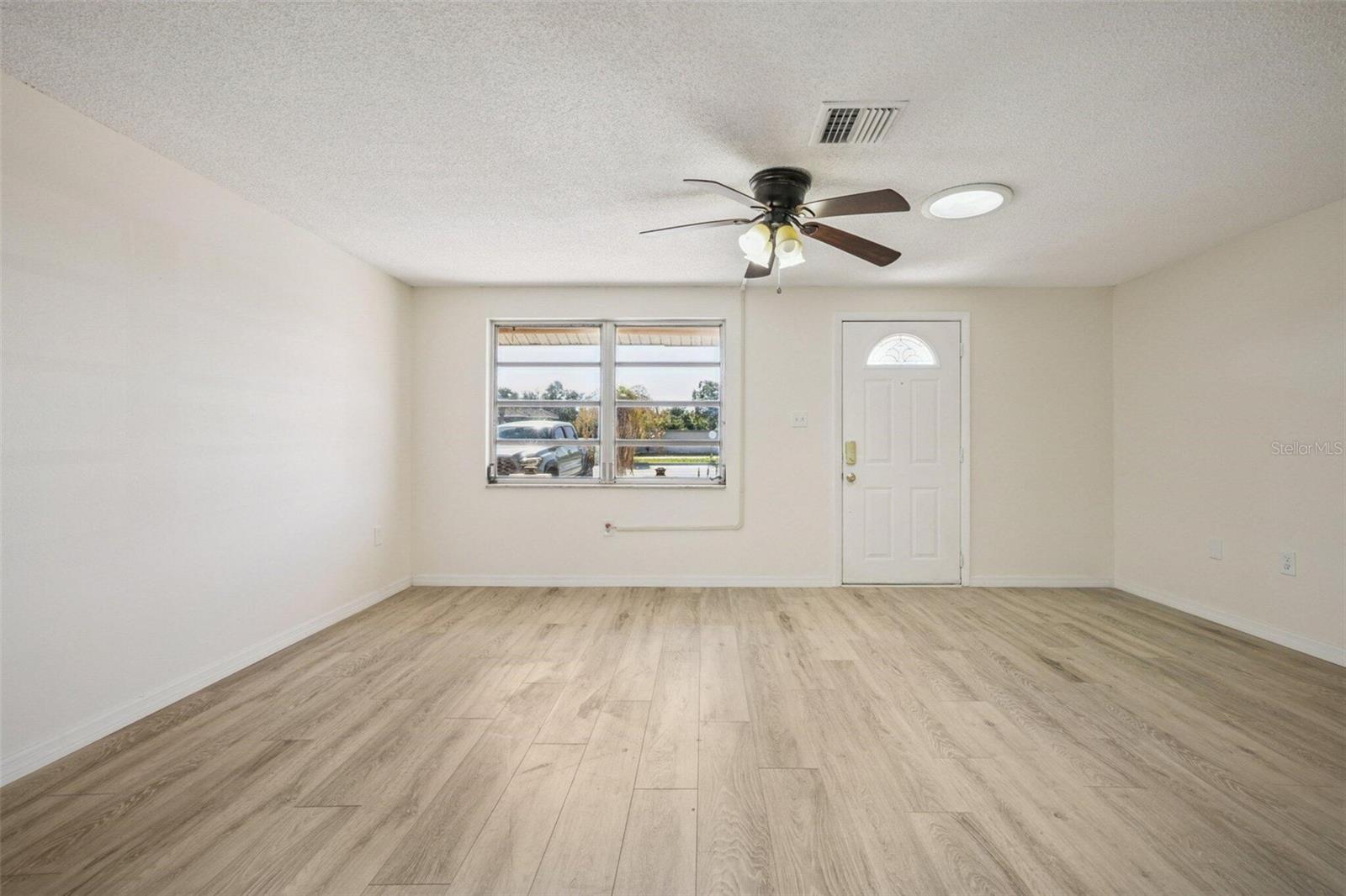 20168 EDGEWATER DR, PORT CHARLOTTE, FL, 33952