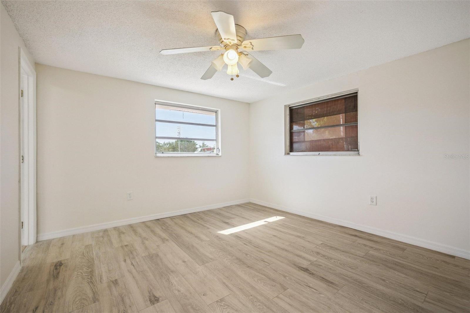 20168 EDGEWATER DR, PORT CHARLOTTE, FL, 33952