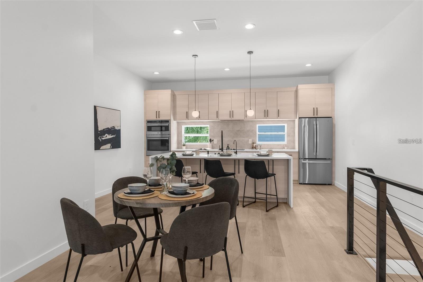 102 W ADALEE ST, TAMPA, FL, 33602