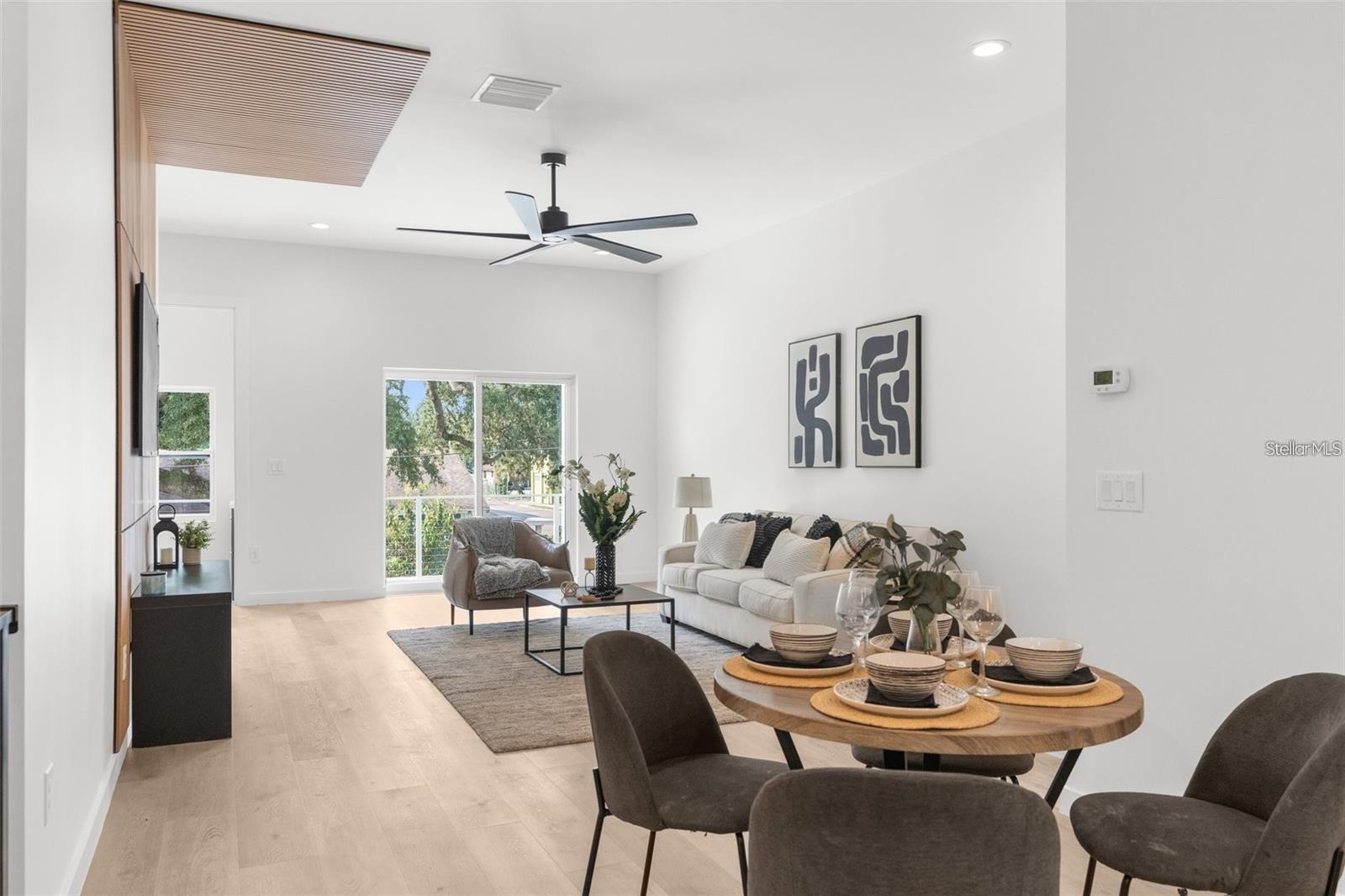 102 W ADALEE ST, TAMPA, FL, 33602