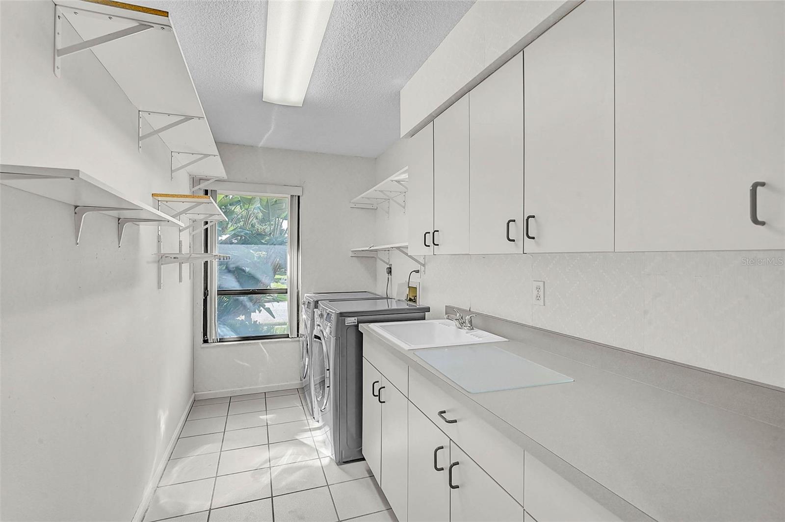 4714 LONG LAKE DR, SARASOTA, FL, 34233