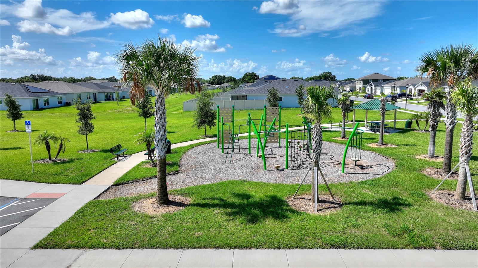 305 SUMMER GROVE WAY, HAINES CITY, FL, 33844