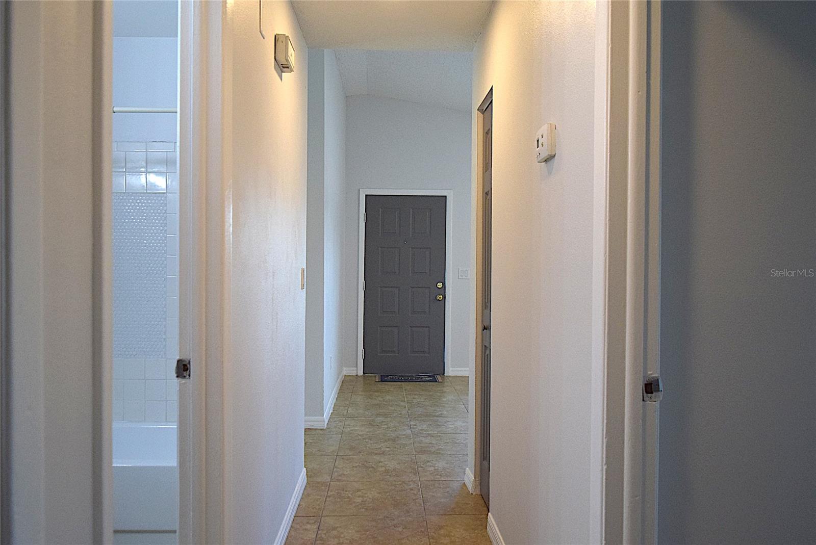 1242 MOHRLAKE DR, BRANDON, FL, 33511