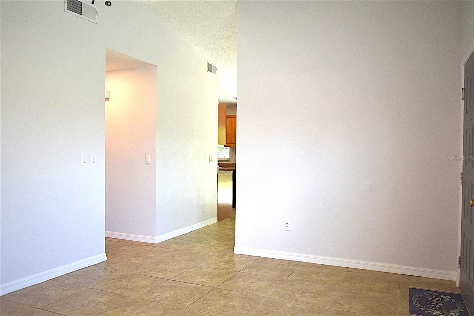 1242 MOHRLAKE DR, BRANDON, FL, 33511