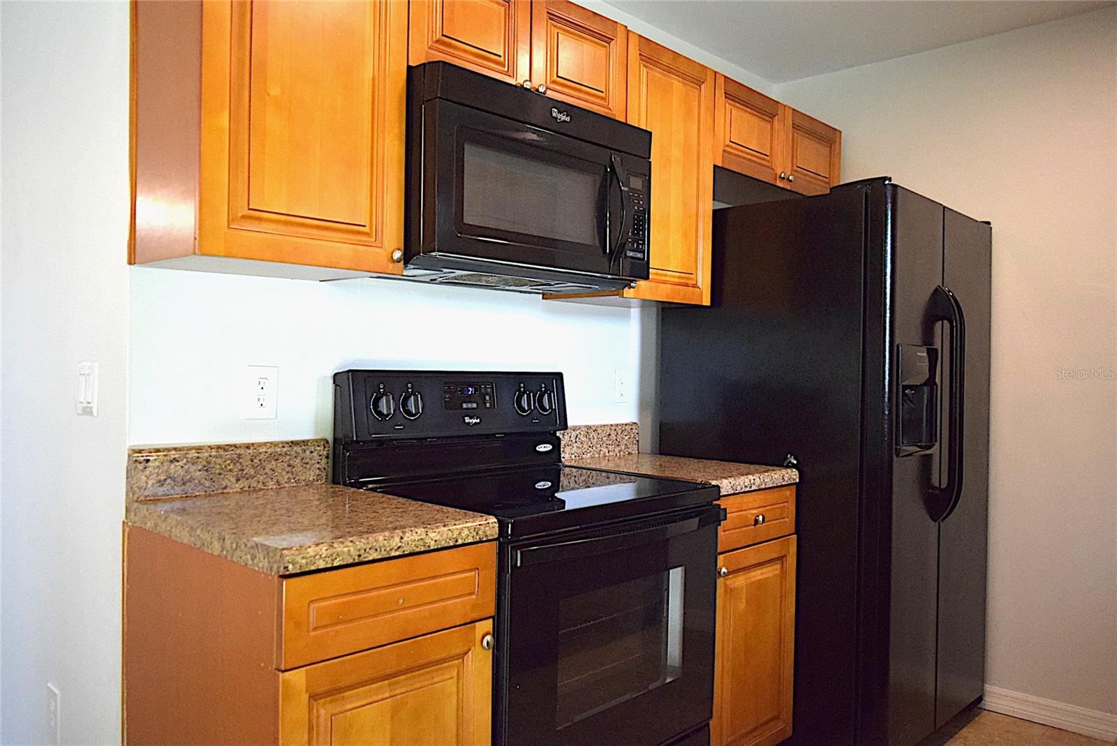 1242 MOHRLAKE DR, BRANDON, FL, 33511