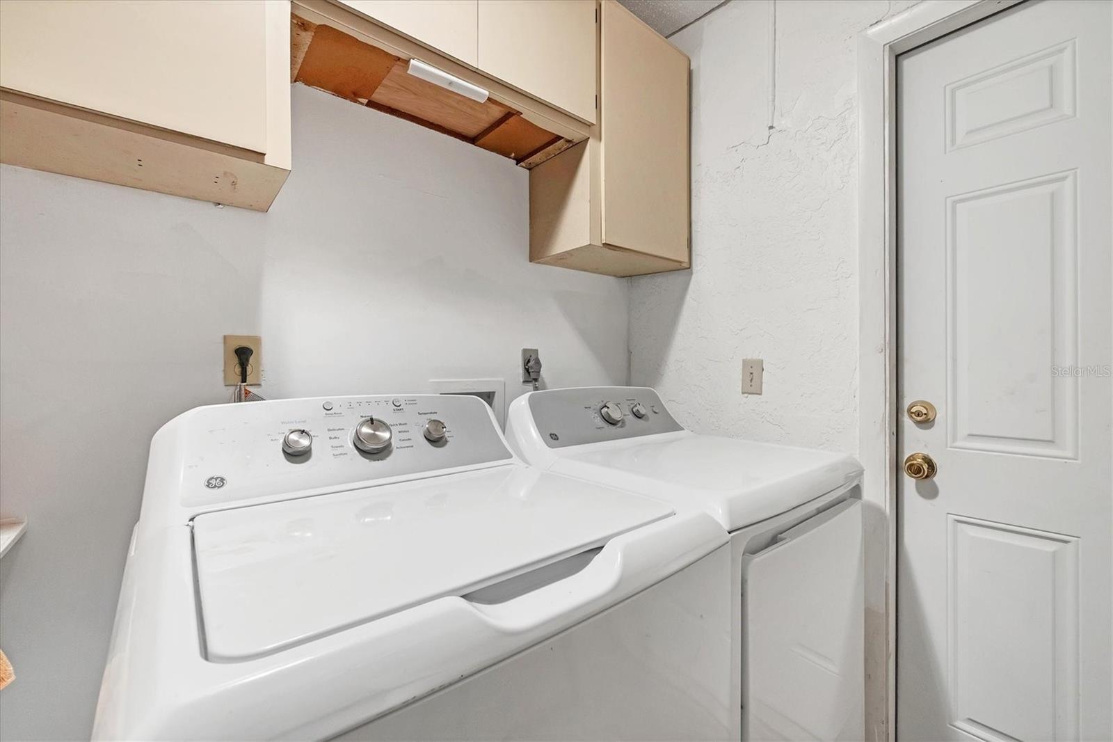 2703 FOREST KNOLL DR #B, SARASOTA, FL, 34232