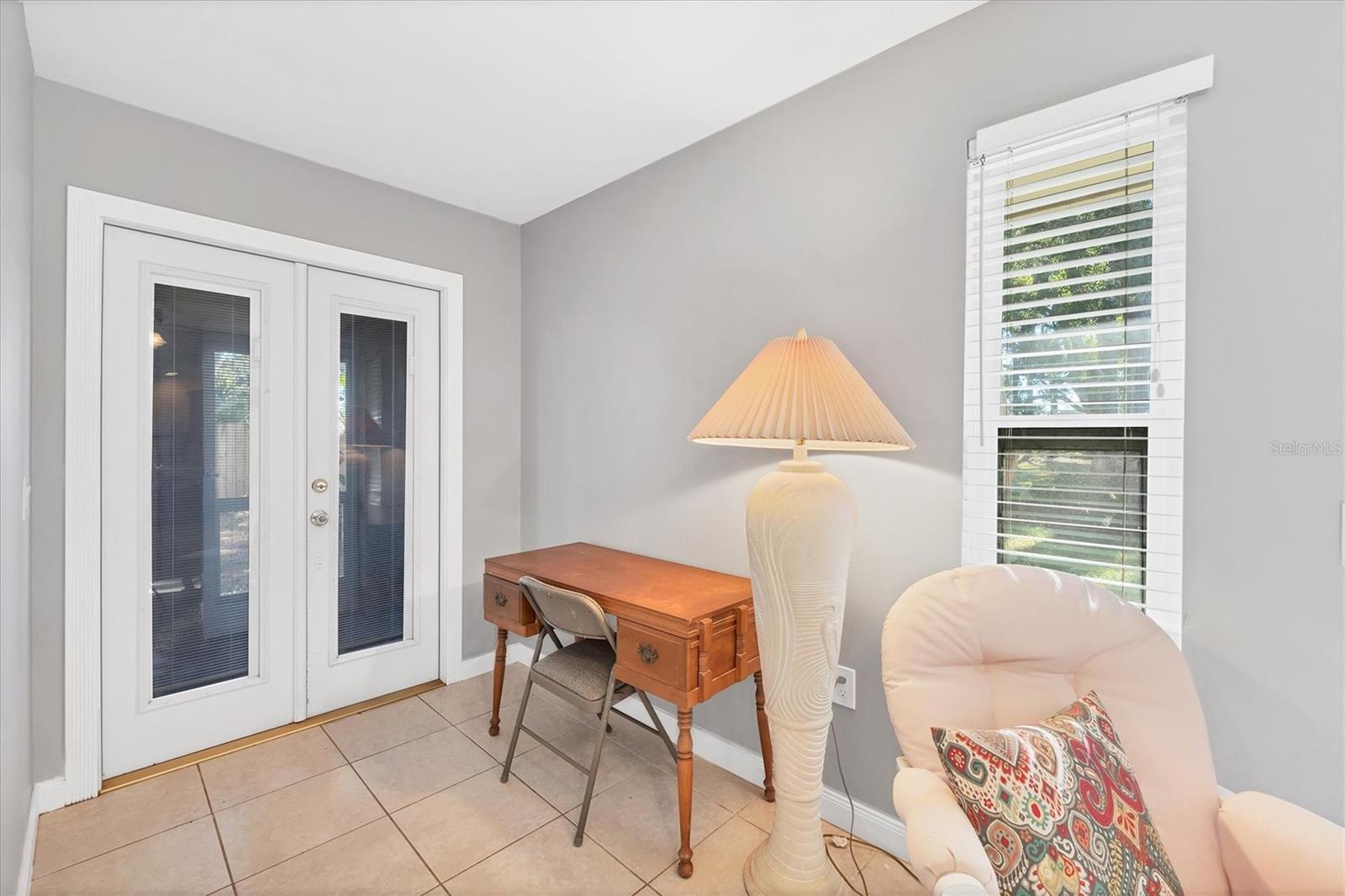 2703 FOREST KNOLL DR #B, SARASOTA, FL, 34232