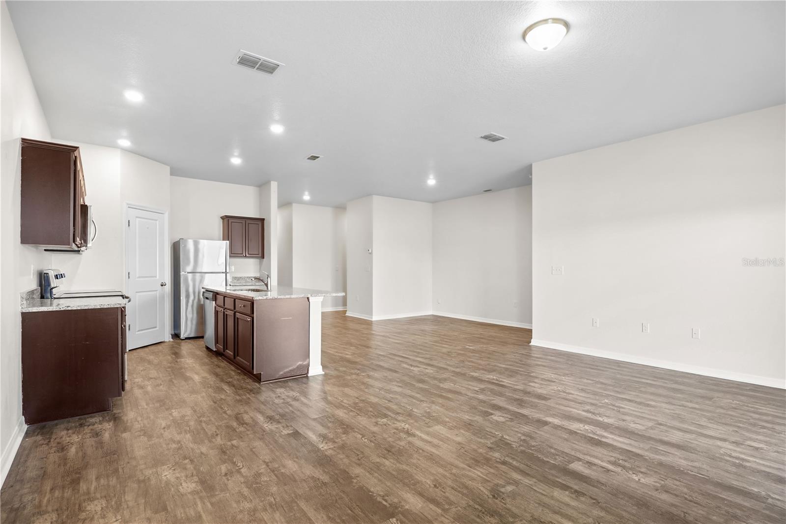 3009 NEVERLAND DR, NEW SMYRNA BEACH, FL, 32168