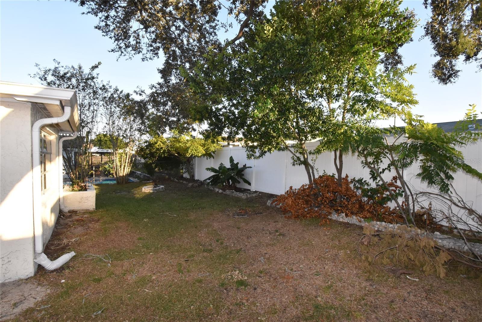 7300 EMBASSY BLVD, PORT RICHEY, FL, 34668