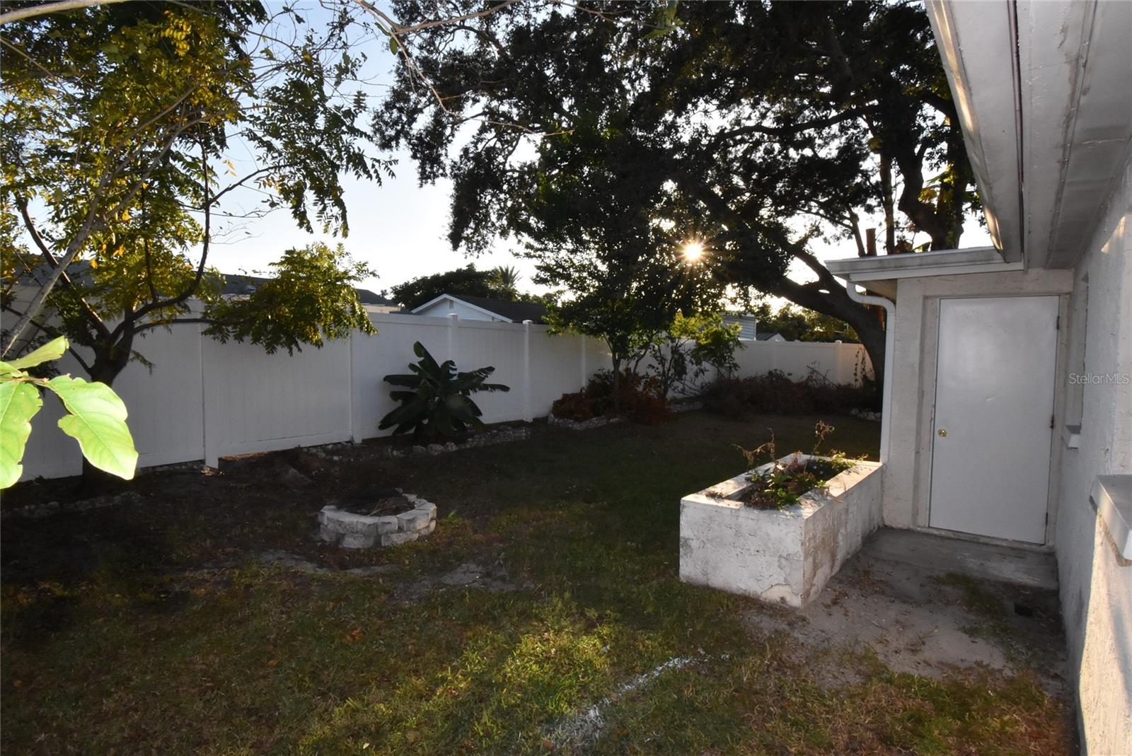 7300 EMBASSY BLVD, PORT RICHEY, FL, 34668