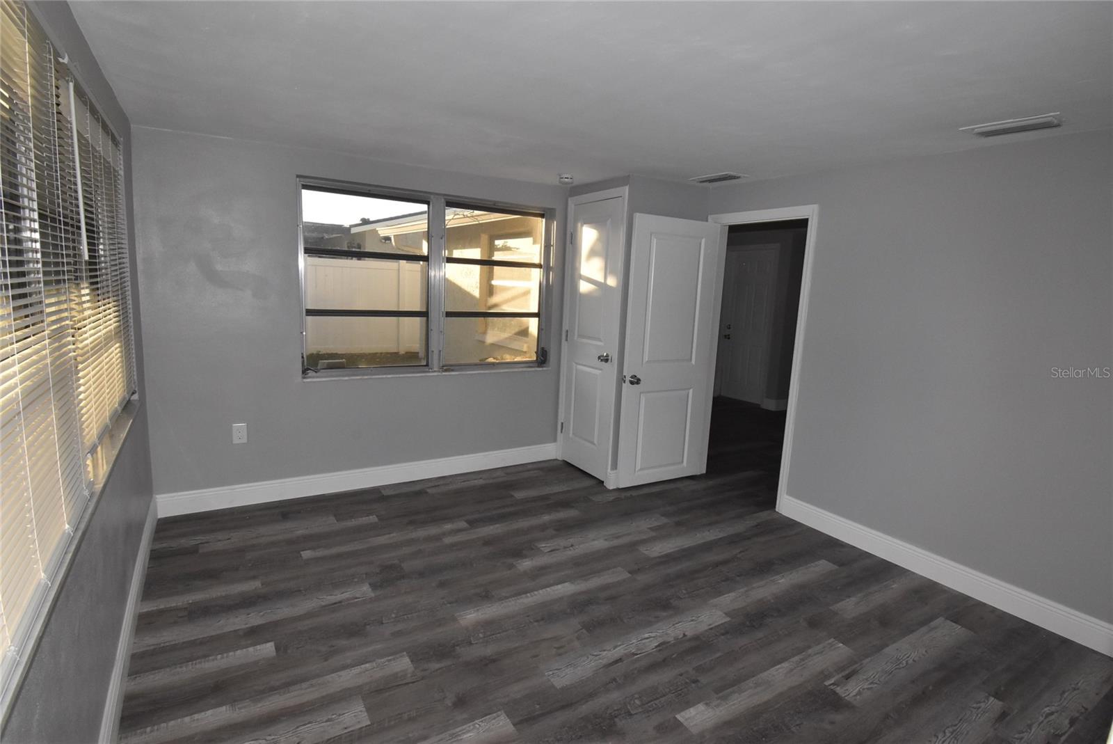 7300 EMBASSY BLVD, PORT RICHEY, FL, 34668