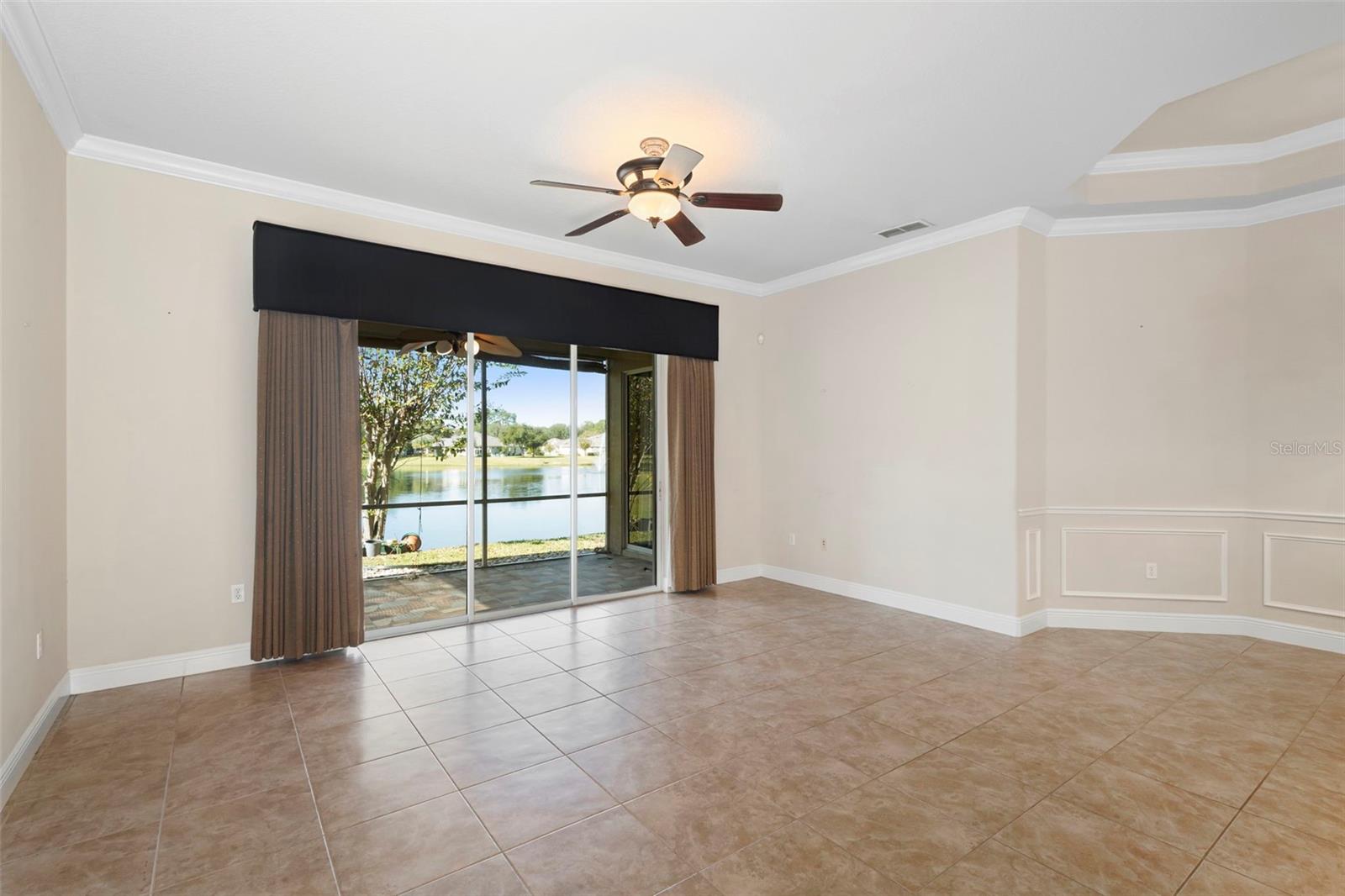 106 LOWER LAKE CT, DEBARY, FL, 32713