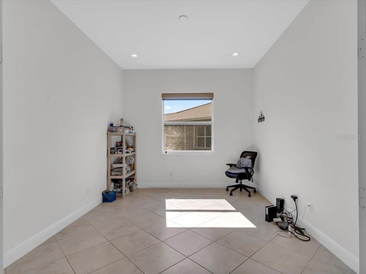 16308 GARNET GLEN PL, WIMAUMA, FL, 33598