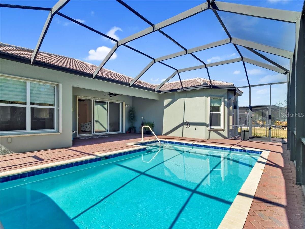 16308 GARNET GLEN PL, WIMAUMA, FL, 33598