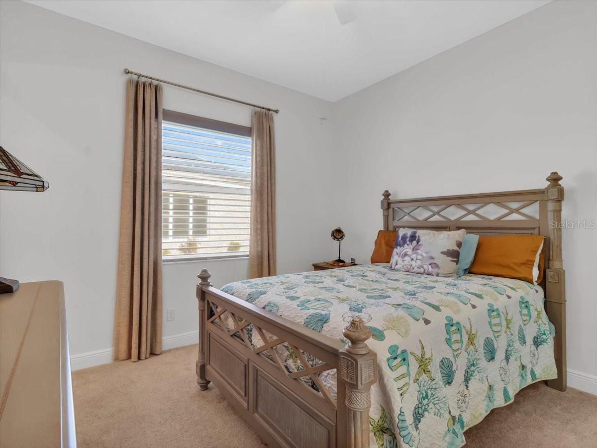 16308 GARNET GLEN PL, WIMAUMA, FL, 33598