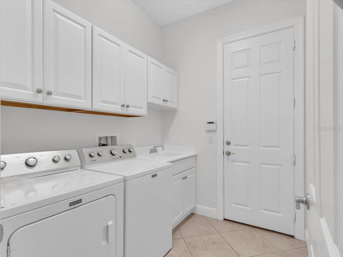 16308 GARNET GLEN PL, WIMAUMA, FL, 33598