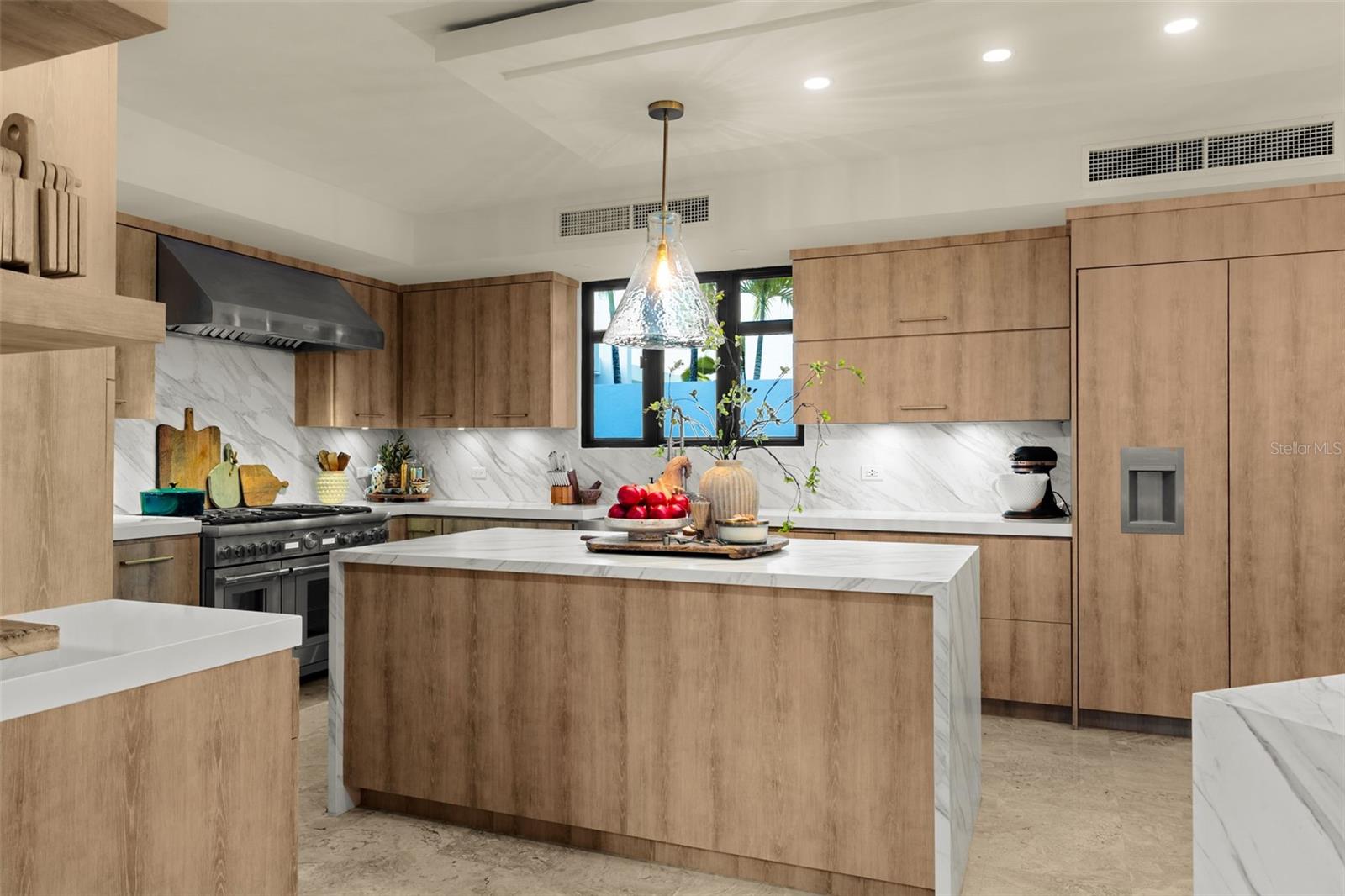 PR9117432 Property Photo