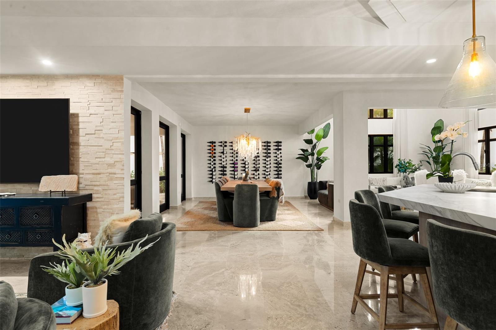 PR9117432 Property Photo